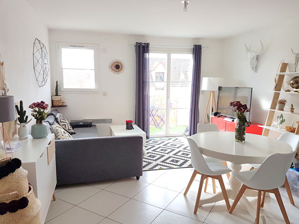 Appartement SAINTE GENEVIEVE DES BOIS (91700) 2 pièces 46.48 m²
