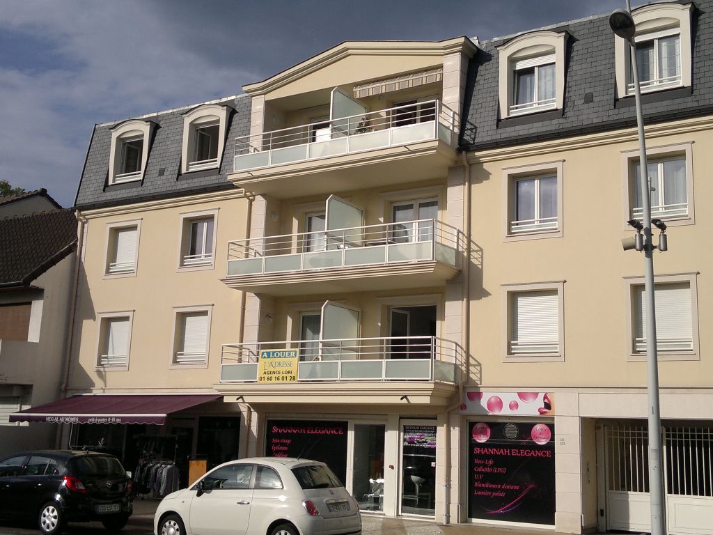 Appartement SAINTE GENEVIEVE DES BOIS (91700) 3 pièces 63.86 m²
