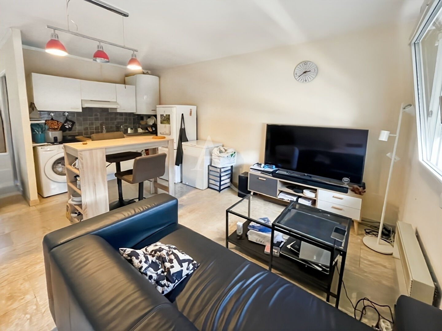Appartement SAINTE GENEVIEVE DES BOIS (91700) 1 pièce 30.00 m²
