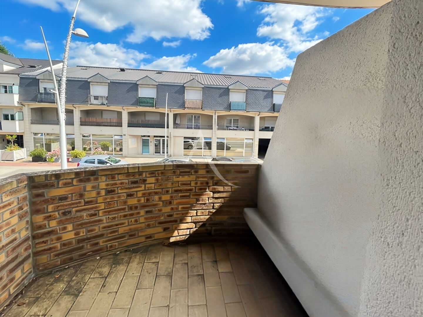 Appartement SAINTE GENEVIEVE DES BOIS (91700) 1 pièce 30.00 m²