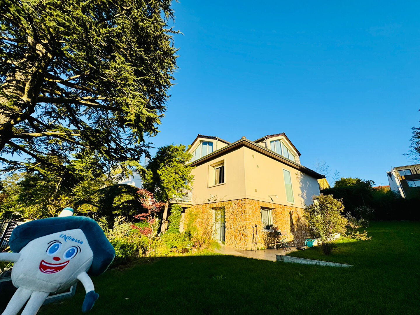 Maison L HAY LES ROSES (94240) 5 pièces 144.00 m²