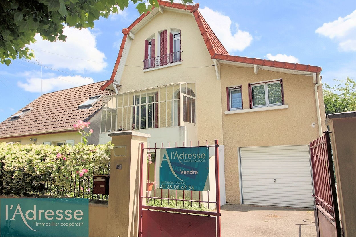 Morsang-sur-Orge (91) Exclusif 289 900 € Maison 4 pièces , 3 chambres 80.00 m² Avec balcongarage/box Voir le bien