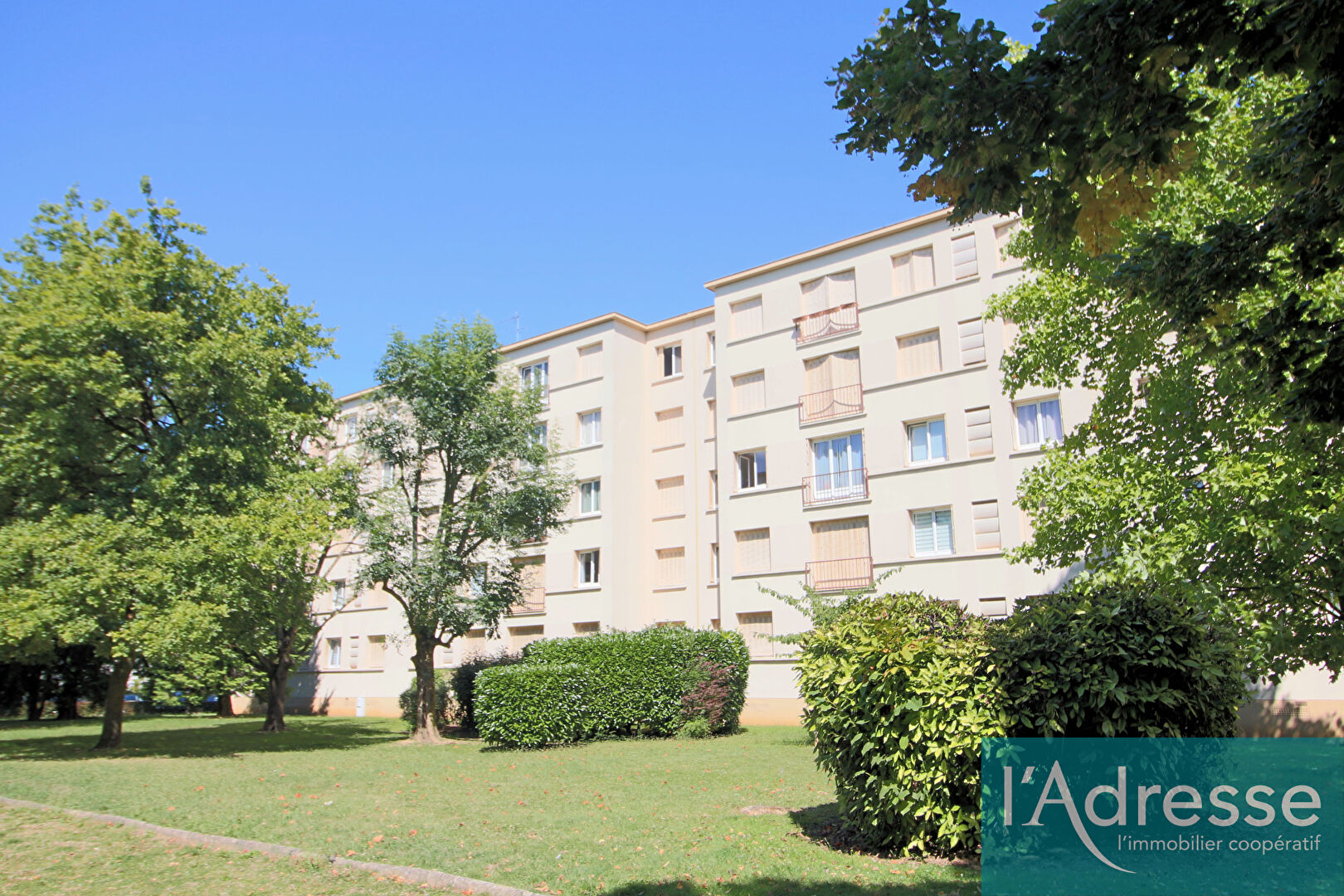 Appartement VIRY CHATILLON (91170) 4 pi&egrave;ces 67.68 m&sup2;