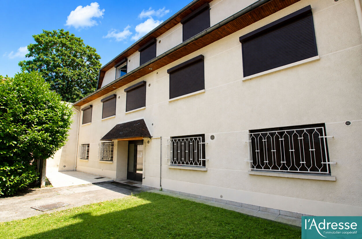 Immeuble MORSANG SUR ORGE (91390) 8 pi&egrave;ces 205.20 m&sup2;