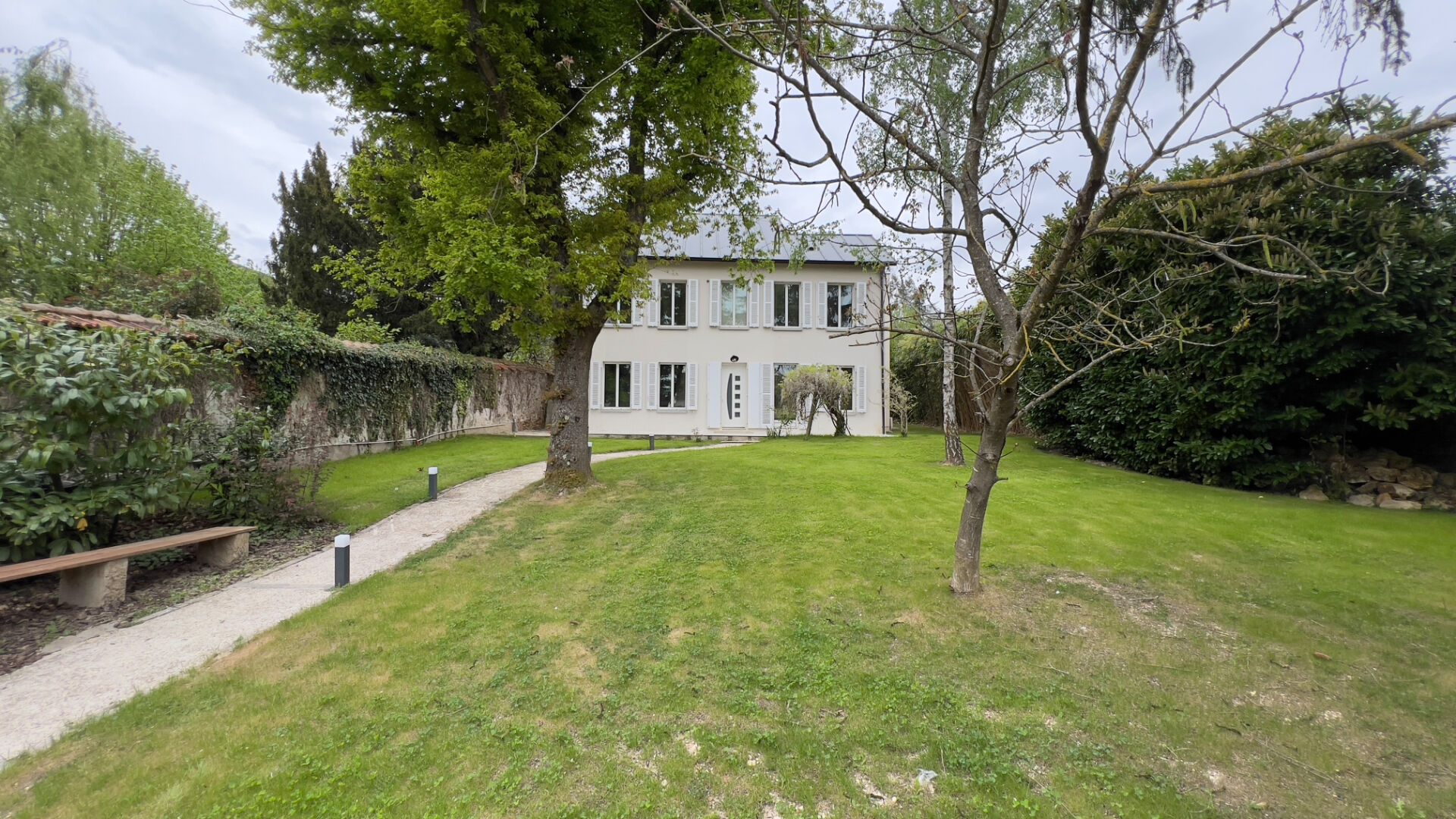 Maison BRUNOY (91800) 7 pièces 188.85 m²