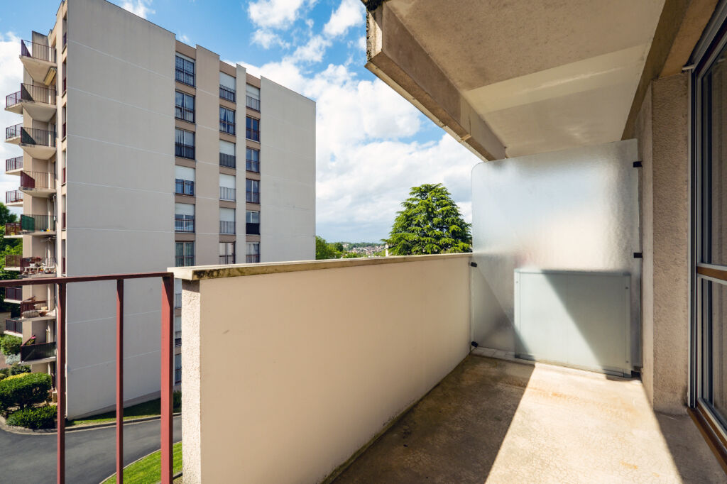 Appartement MONTGERON (91230) 3 pi&egrave;ces 66.00 m&sup2;