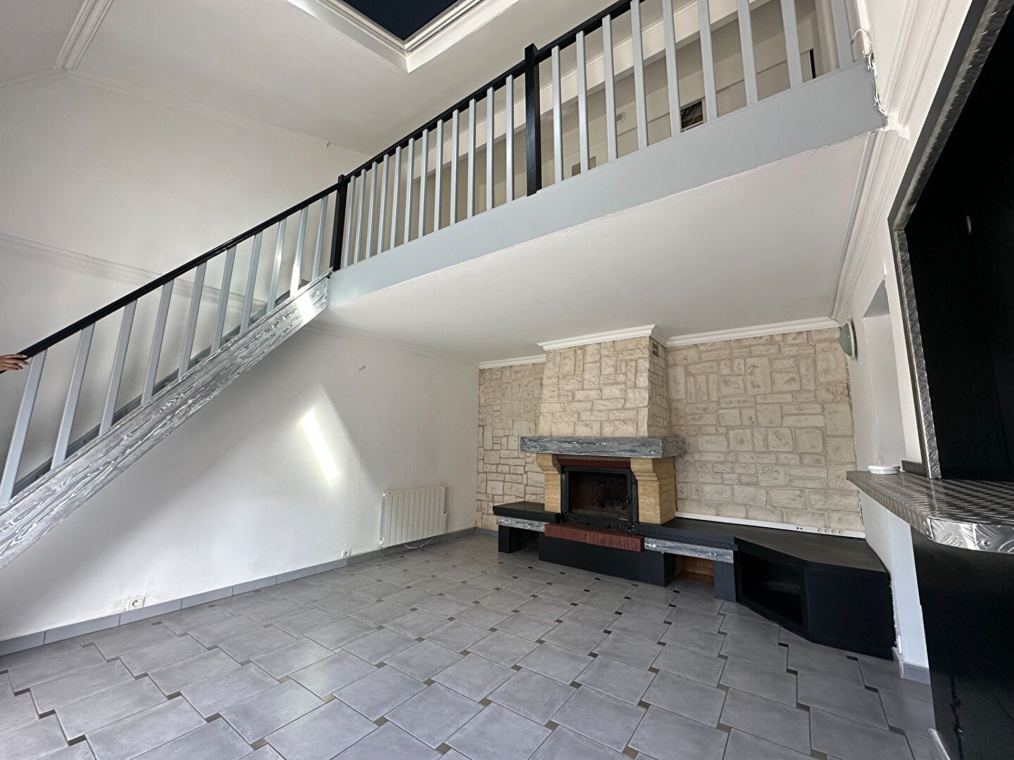 Appartement VIGNEUX SUR SEINE (91270) 2 pièces 48.00 m²