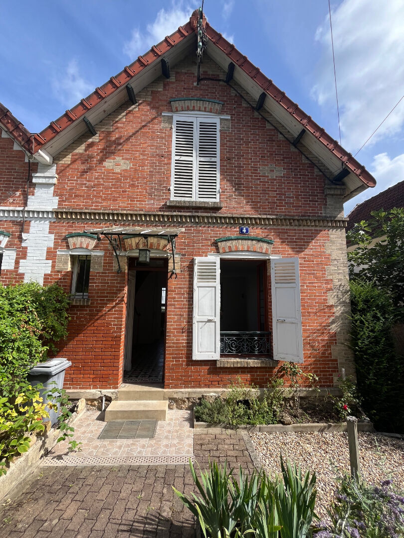Maison MONTGERON (91230) 4 pièces 64.00 m²