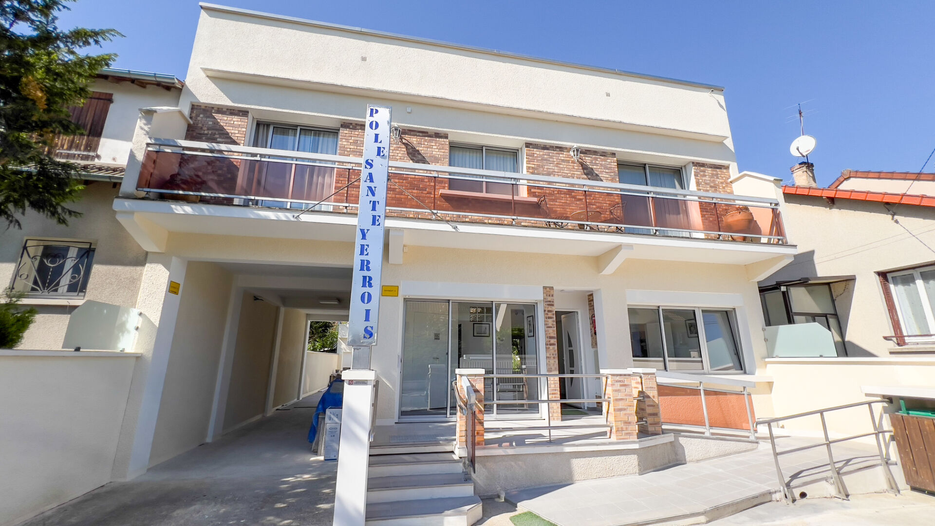Local commercial YERRES (91330) 67.00 m²