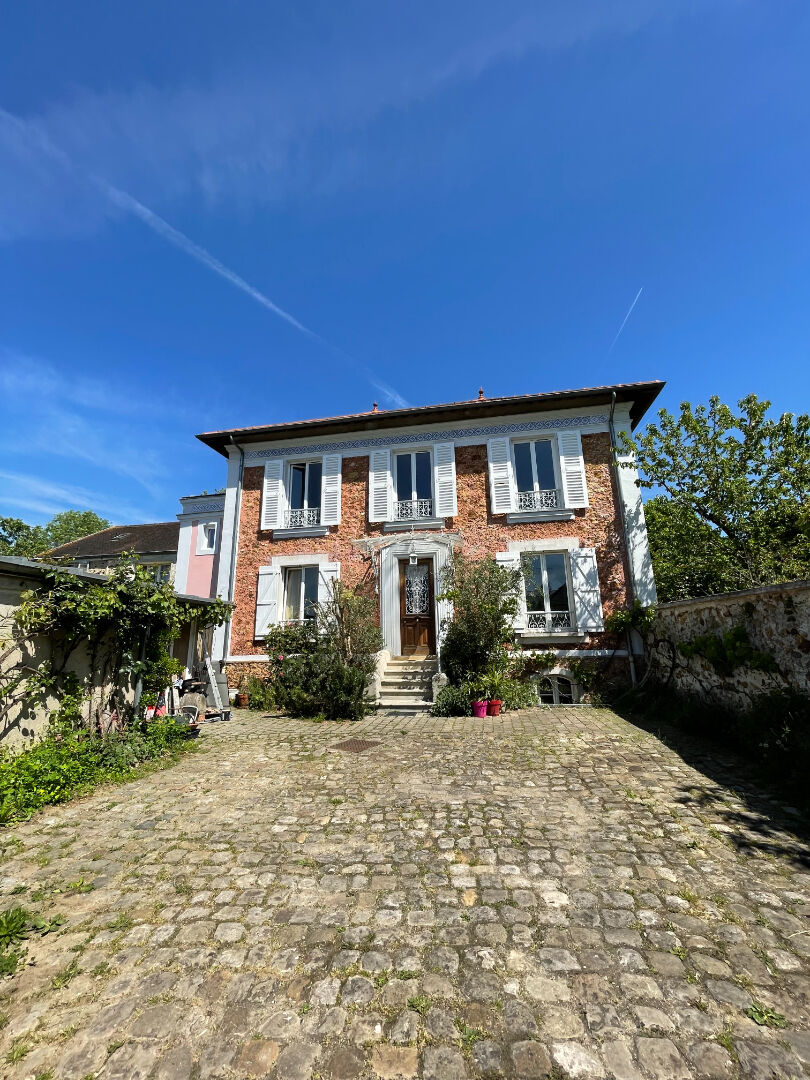 Maison YERRES (91330) 10 pi&egrave;ces 210.00 m&sup2;