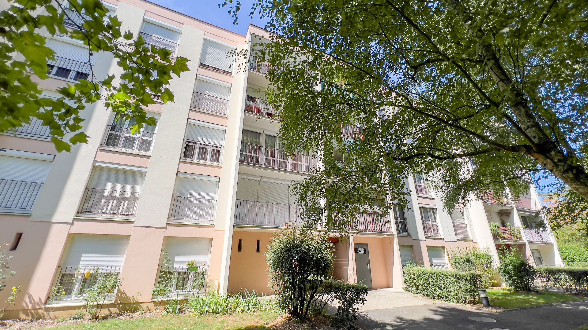 Appartement YERRES (91330) 5 pièces 86.00 m²