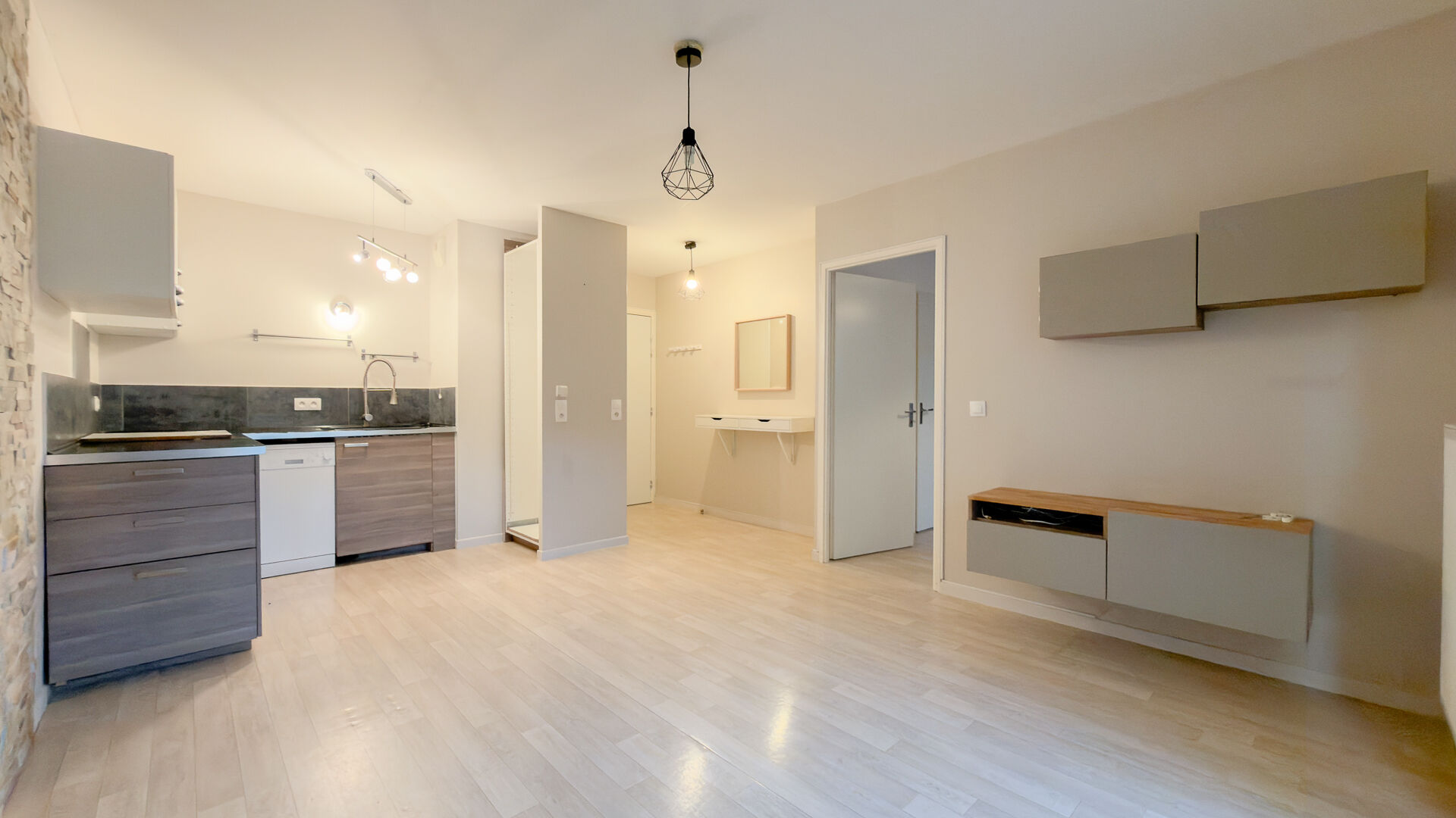 Appartement BOUSSY SAINT ANTOINE (91800) 2 pi&egrave;ces 38.51 m&sup2;