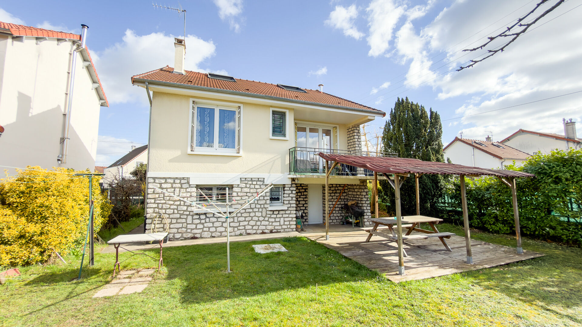 Maison VIGNEUX SUR SEINE (91270) 5 pi&egrave;ces 98.00 m&sup2;