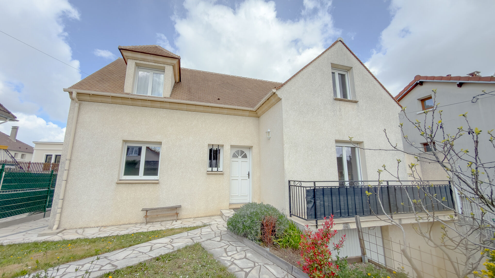 Maison Vigneux sur seine (91270) 7 pi&egrave;ces 135.00 m&sup2;