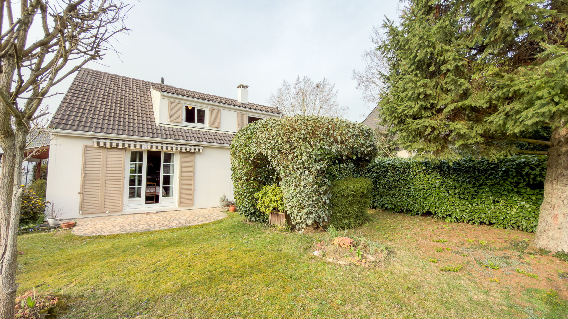 Maison MONTGERON (91230) 8 pi&egrave;ces 135.00 m&sup2;