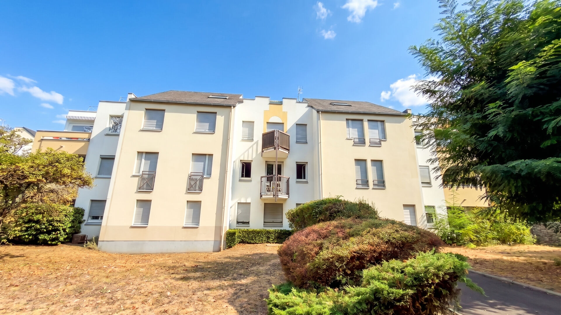 Appartement DRAVEIL (91210) 1 pi&egrave;ce 35.91 m&sup2;