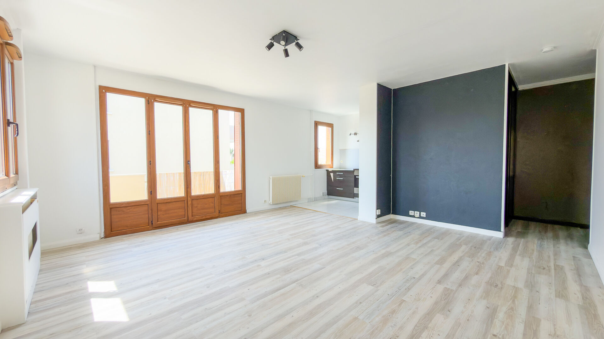 Appartement MONTGERON (91230) 1 pi&egrave;ce 35.71 m&sup2;