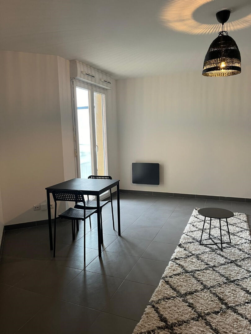 Appartement VIGNEUX SUR SEINE (91270) 1 pièce 35.67 m²