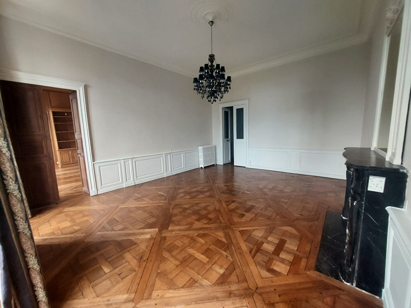 Appartement NANTES (44000) 3 pi&egrave;ces 147.00 m&sup2;