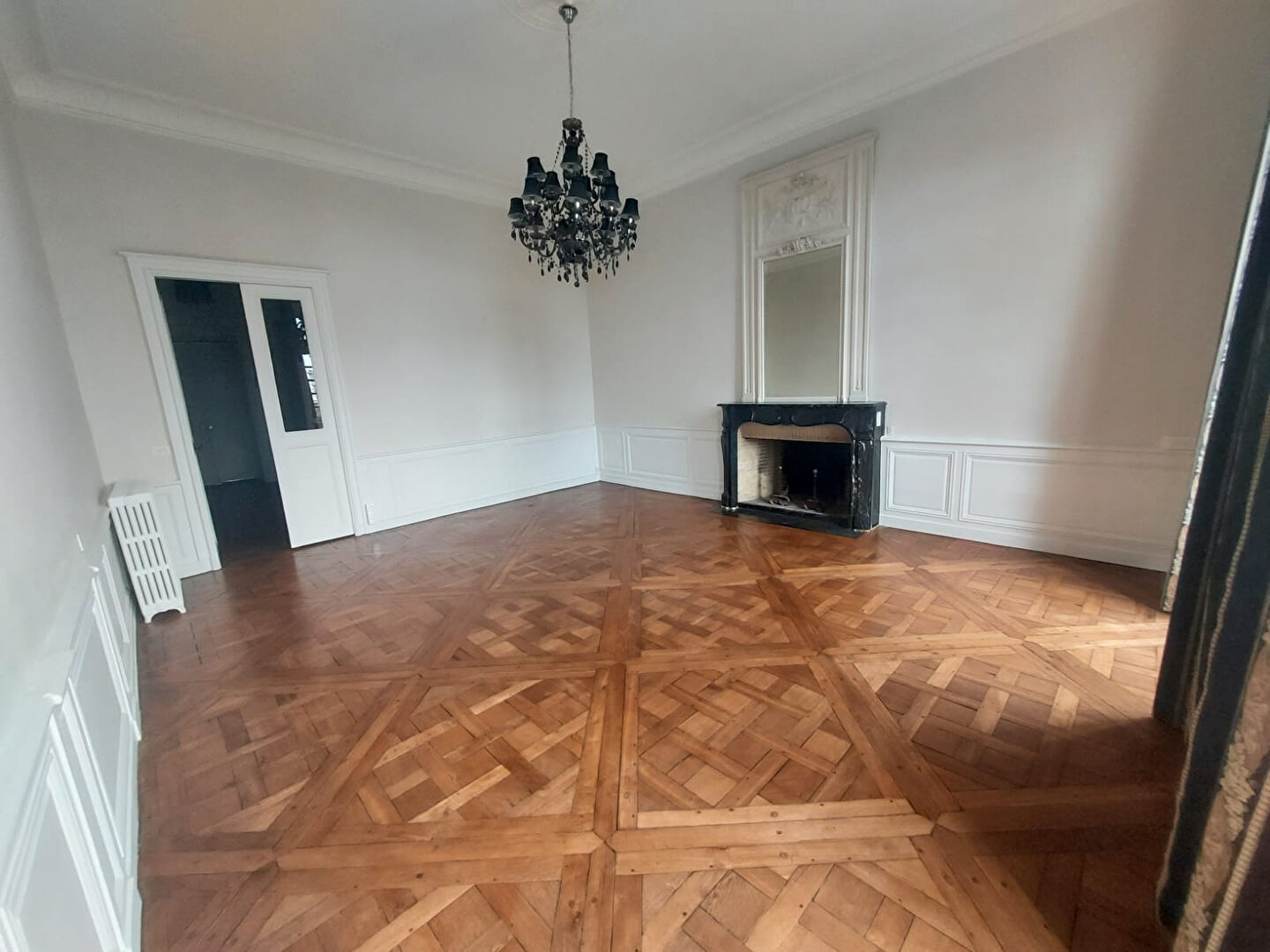 Appartement NANTES (44000) 3 pi&egrave;ces 147.00 m&sup2;