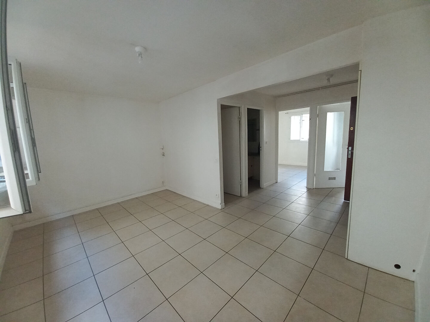 Appartement NANTES (44000) 2 pi&egrave;ces 40.00 m&sup2;
