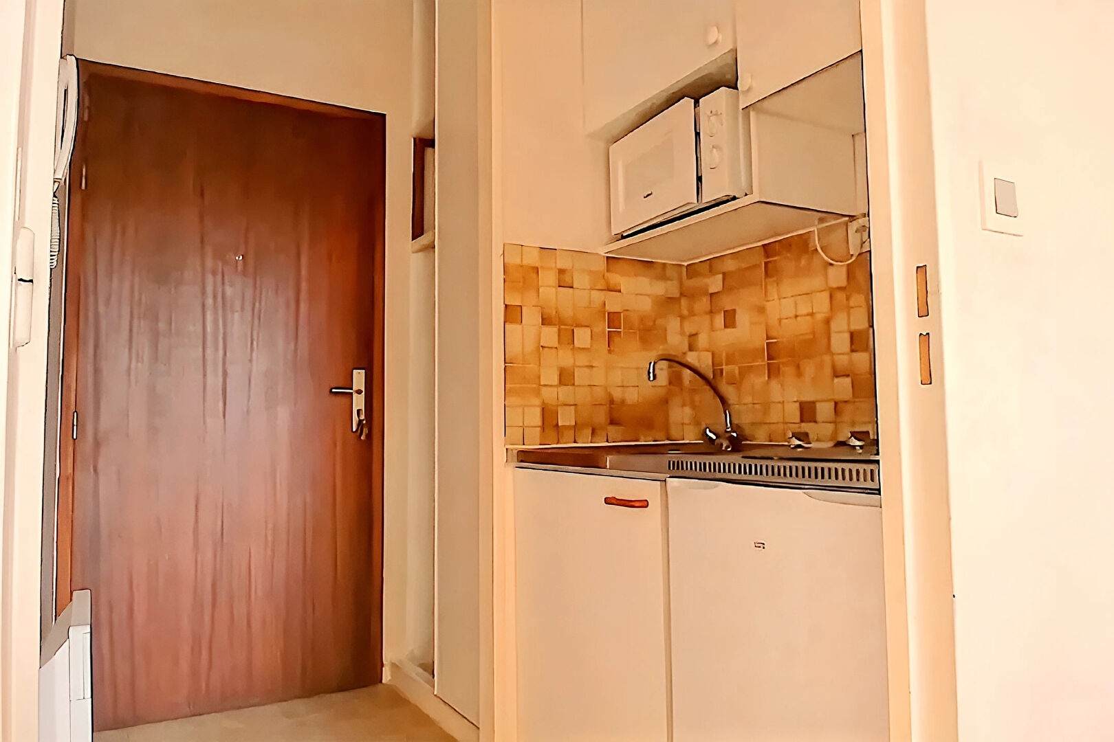 Appartement NANTES (44000) 1 pi&egrave;ce 17.59 m&sup2;