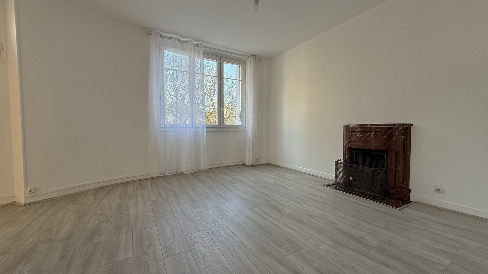 Appartement NANTES (44100) 5 pi&egrave;ces 105.00 m&sup2;