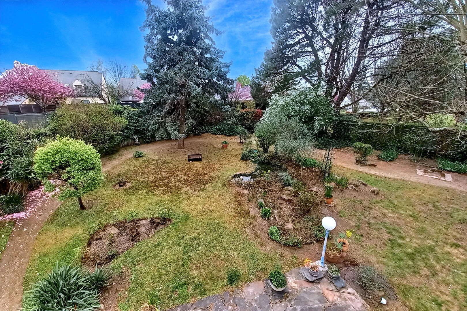 Maison SAINTE LUCE SUR LOIRE (44980) 5 pi&egrave;ces 93.00 m&sup2;