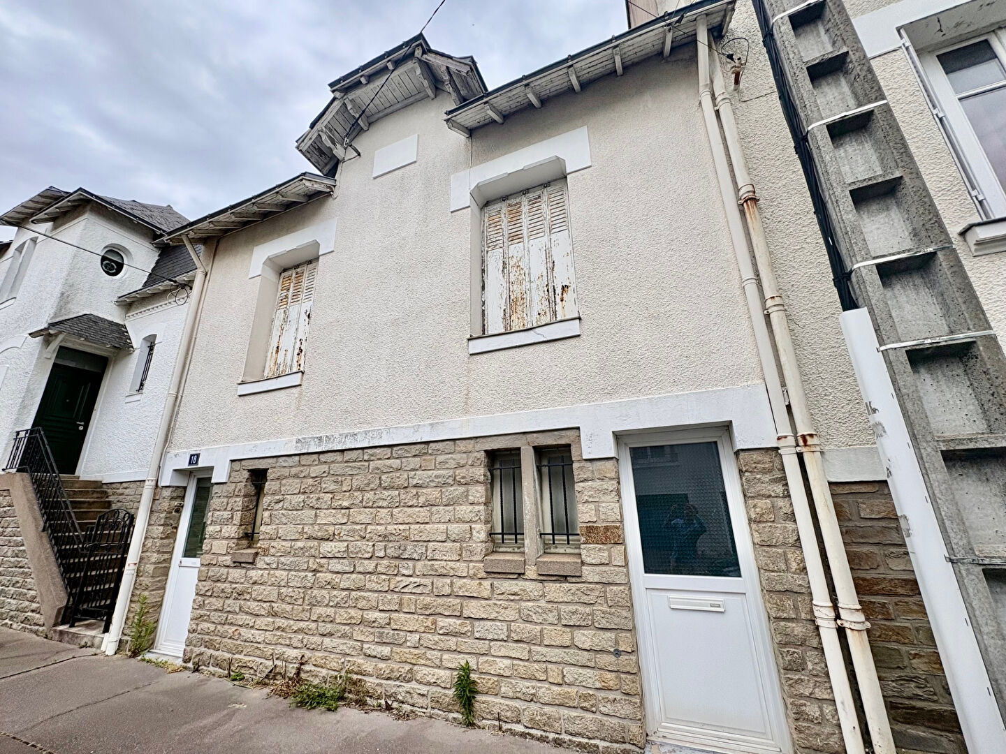 Maison NANTES (44000) 3 pi&egrave;ces 73.00 m&sup2;