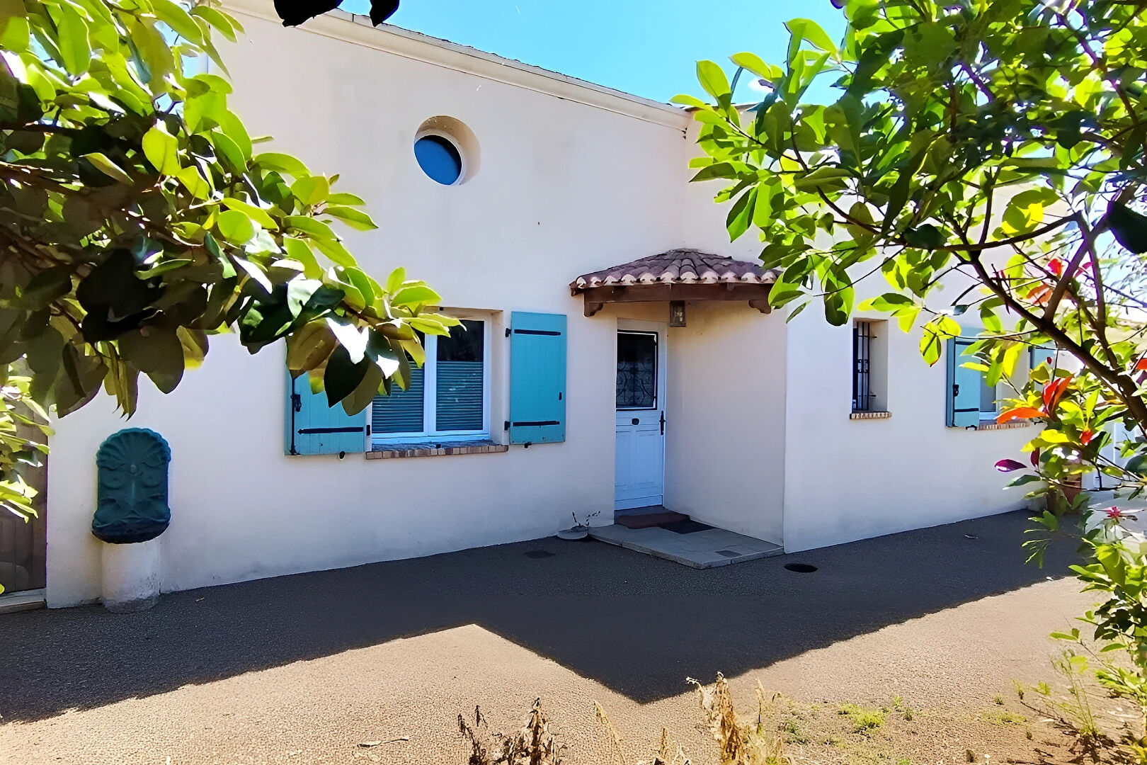 Maison LES SABLES D OLONNE (85100) 7 pièces 155.00 m²