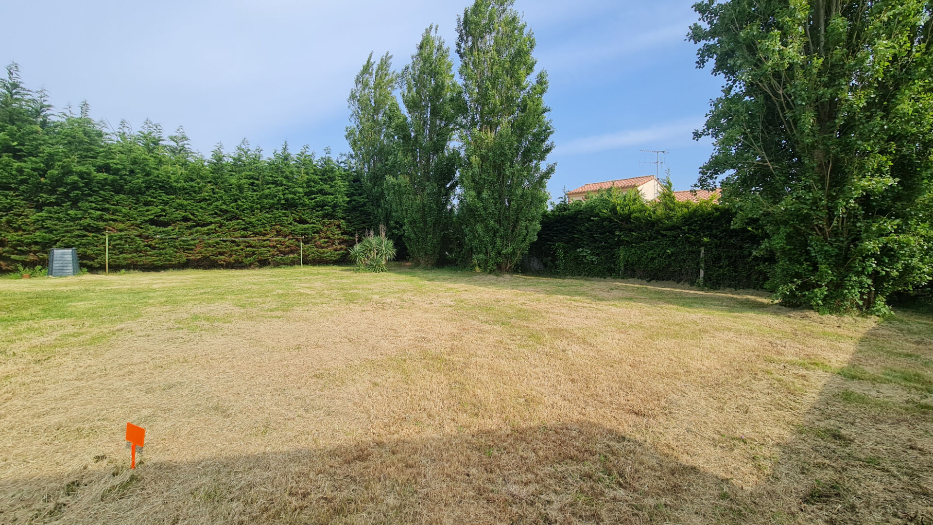 Terrain LES SABLES D OLONNE (85340) 423.00 m&sup2;