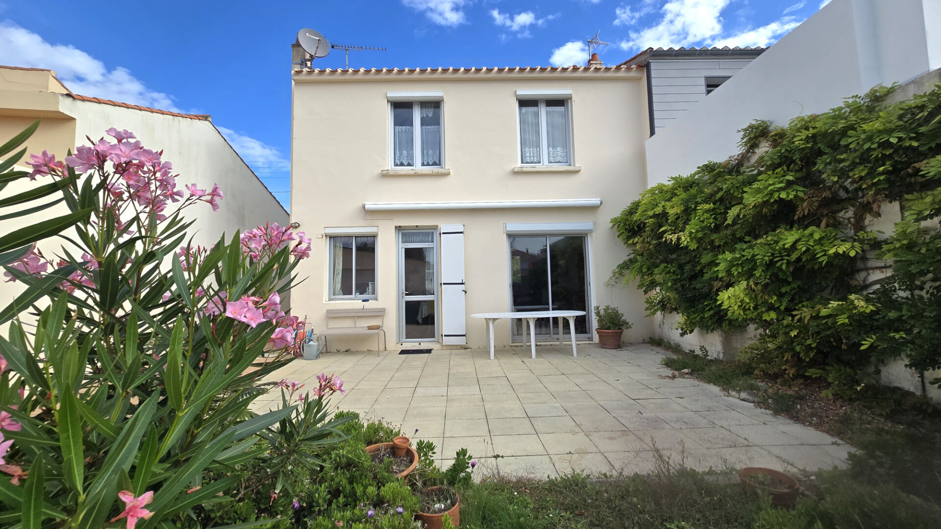 Maison LES SABLES D OLONNE (85100) 5 pièces 92.00 m²