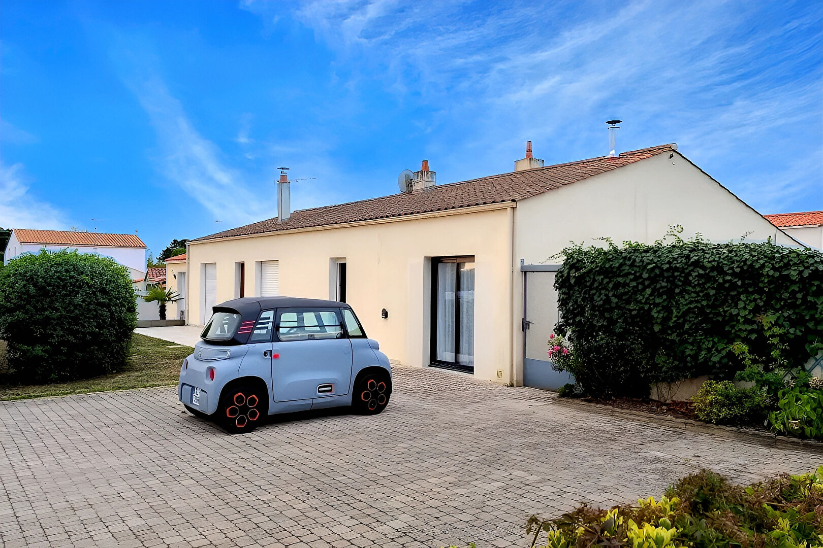 Maison LES SABLES D OLONNE (85180) 6 pièces 150.00 m²