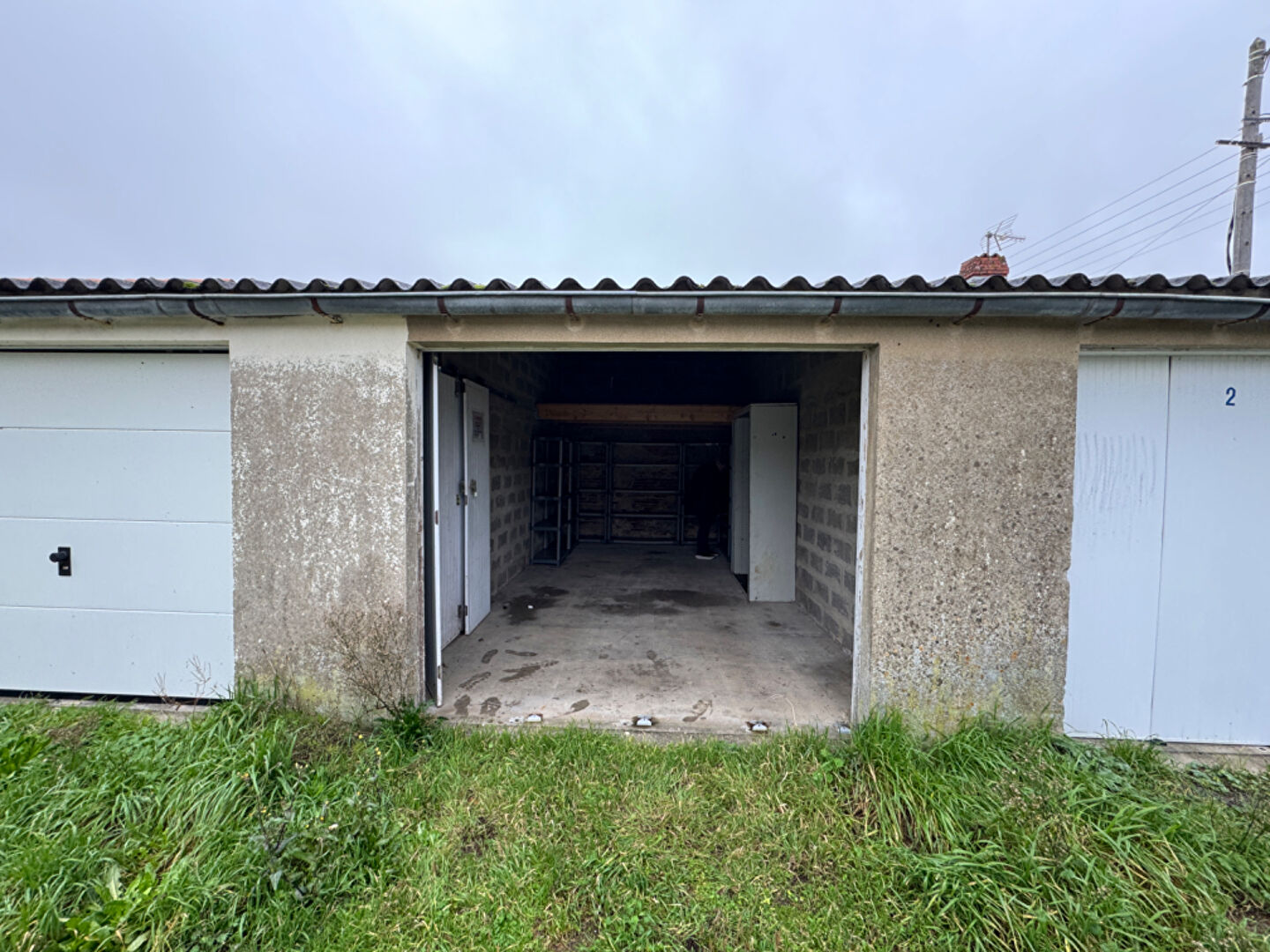 Parking / box les sables d'olonne (85100) 20.00 m&sup2;