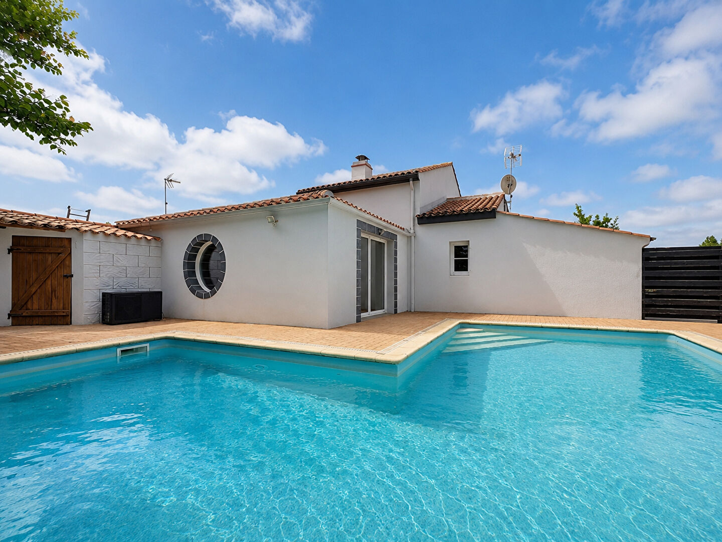 Maison LES SABLES D OLONNE (85340) 5 pi&egrave;ces 110.00 m&sup2;
