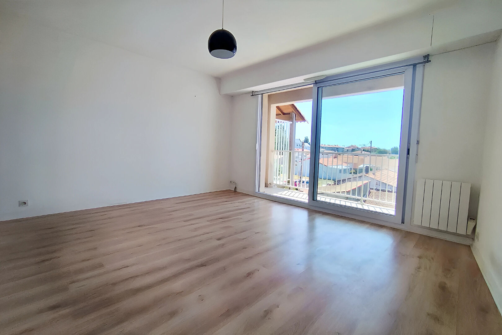 Appartement LES SABLES D OLONNE (85100) 2 pi&egrave;ces 41.00 m&sup2;
