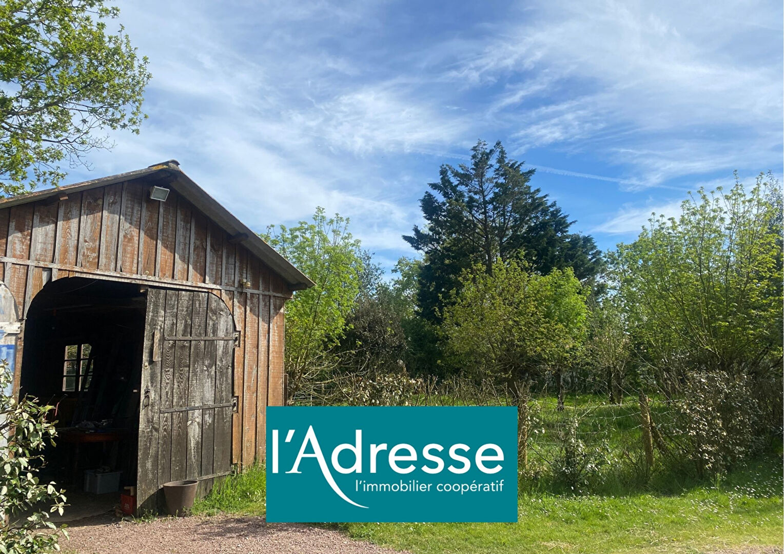 Terrain SAINT URBAIN (85230) 1073.00 m²