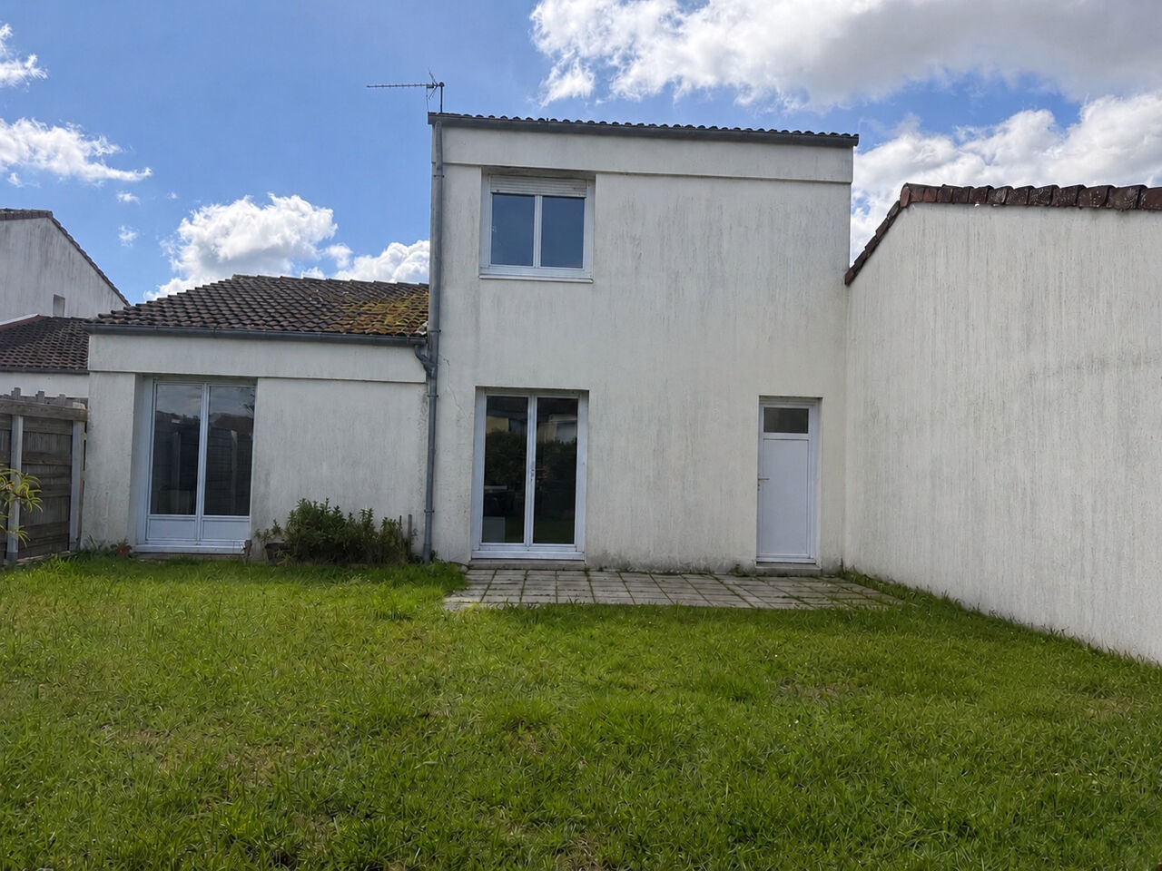 Maison SAINT PHILBERT DE GRAND LIEU (44310) 4 pi&egrave;ces 81.00 m&sup2;