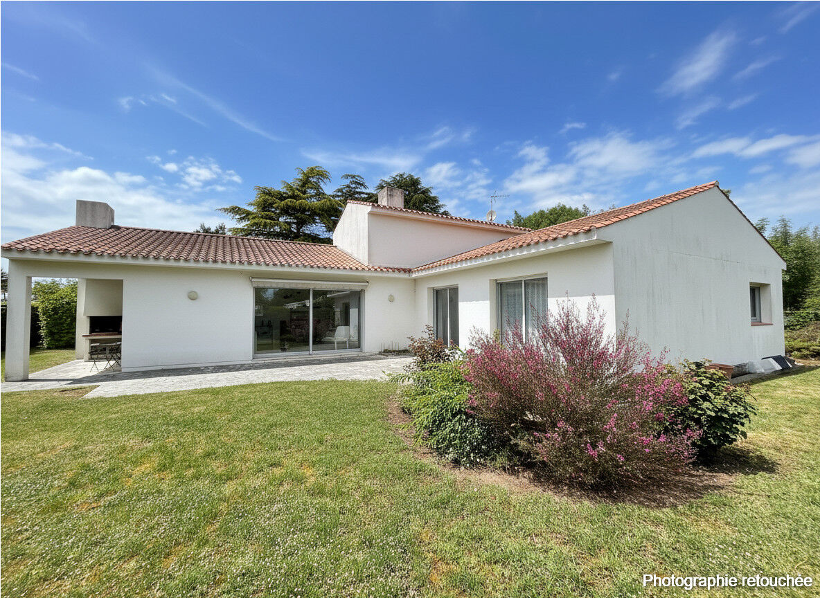 Maison MACHECOUL SAINT MEME (44270) 8 pi&egrave;ces 205.00 m&sup2;