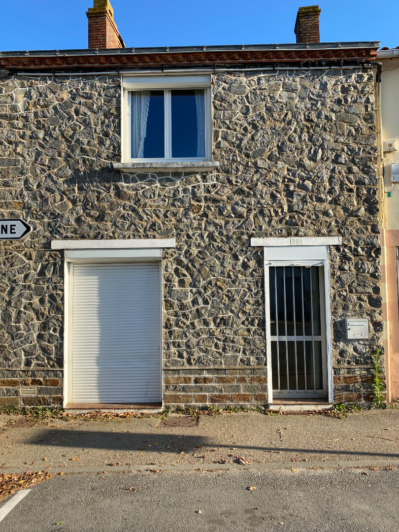 Maison SAINT ETIENNE DE MER MORTE (44270) 4 pièces 106.00 m²