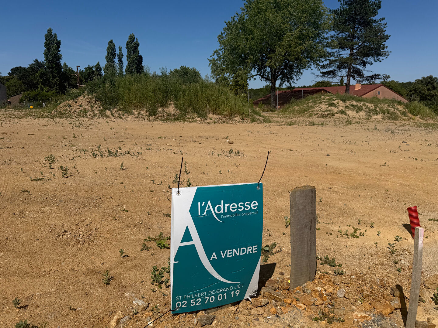 Terrain 356 m² · à La Limouzinière · 77 580 €