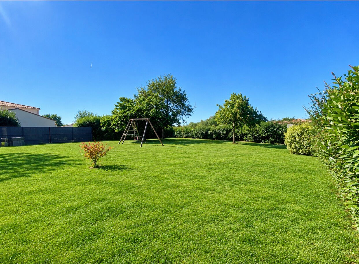 Terrain SAINT PHILBERT DE GRAND LIEU (44310) 450.00 m&sup2;