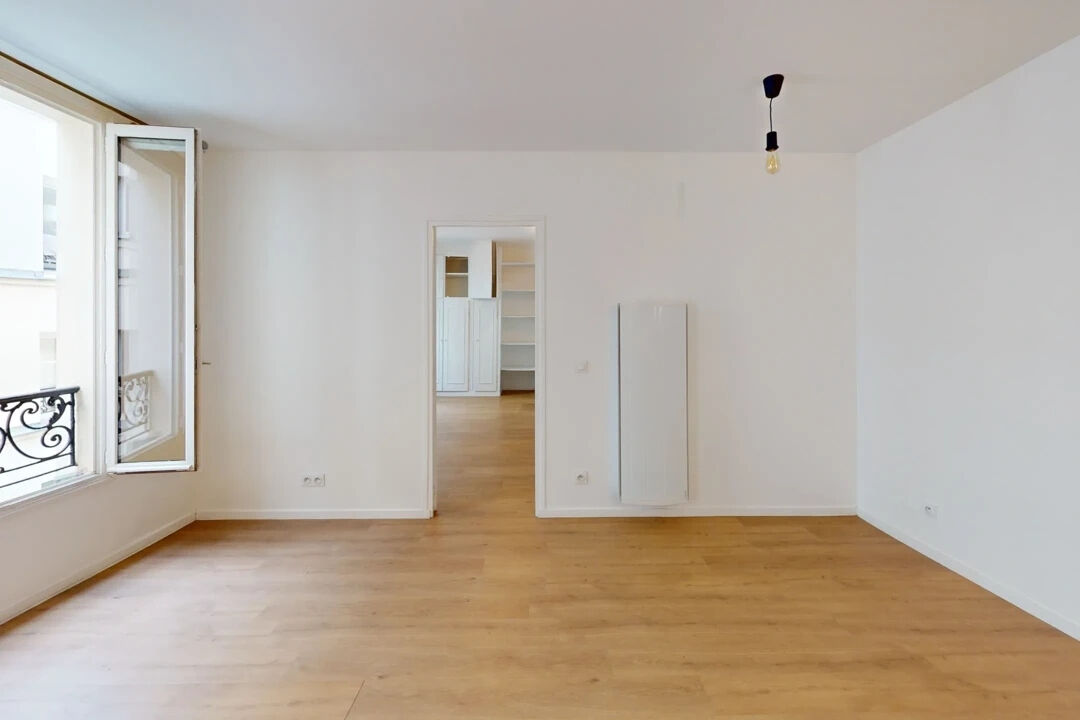 Appartement PARIS (75011) 2 pi&egrave;ces 53.67 m&sup2;
