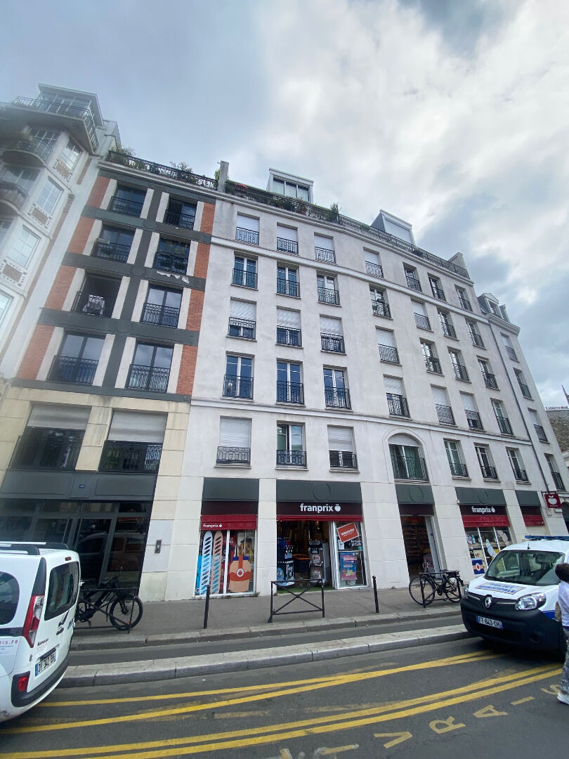 Parking / box PARIS (75010)