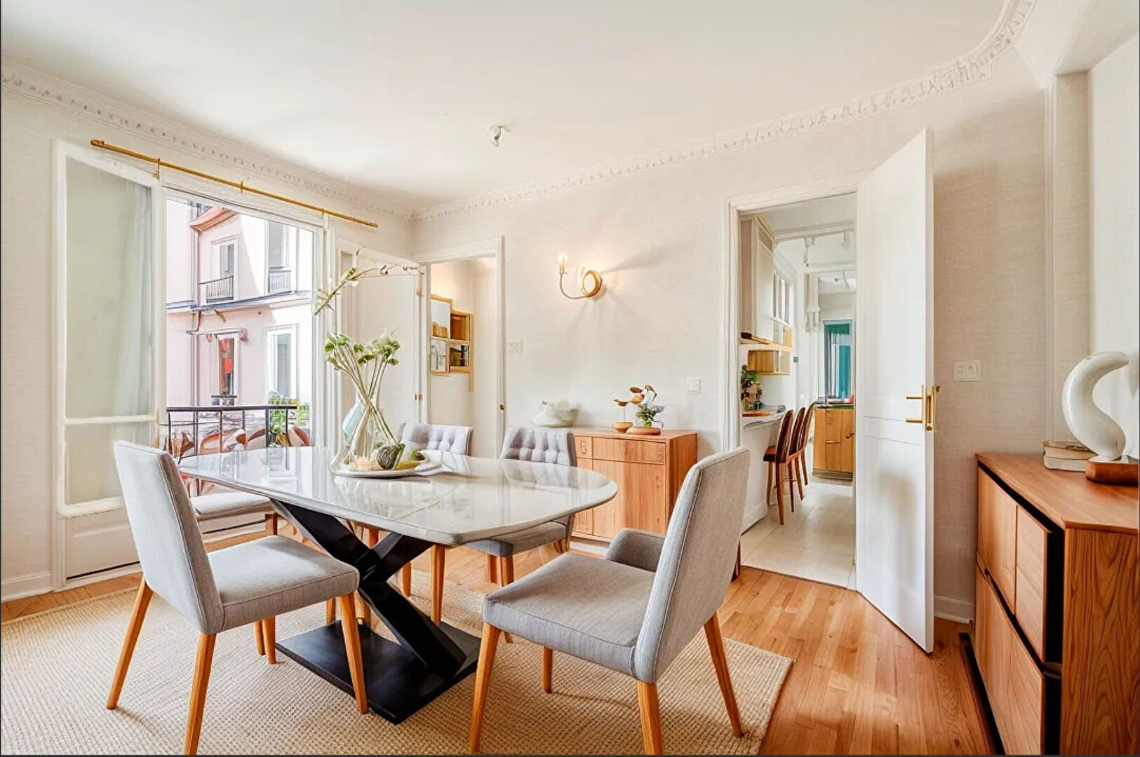 Appartement PARIS (75011) 4 pièces 63.00 m²