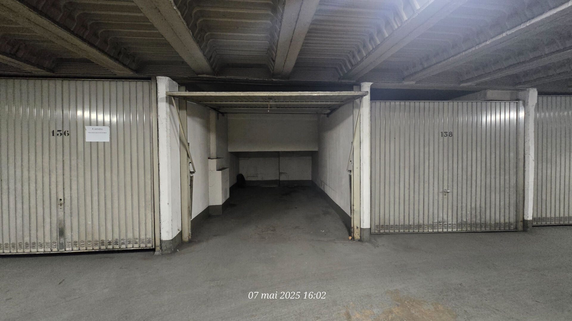 Parking / box PARIS (75010) 15.00 m²
