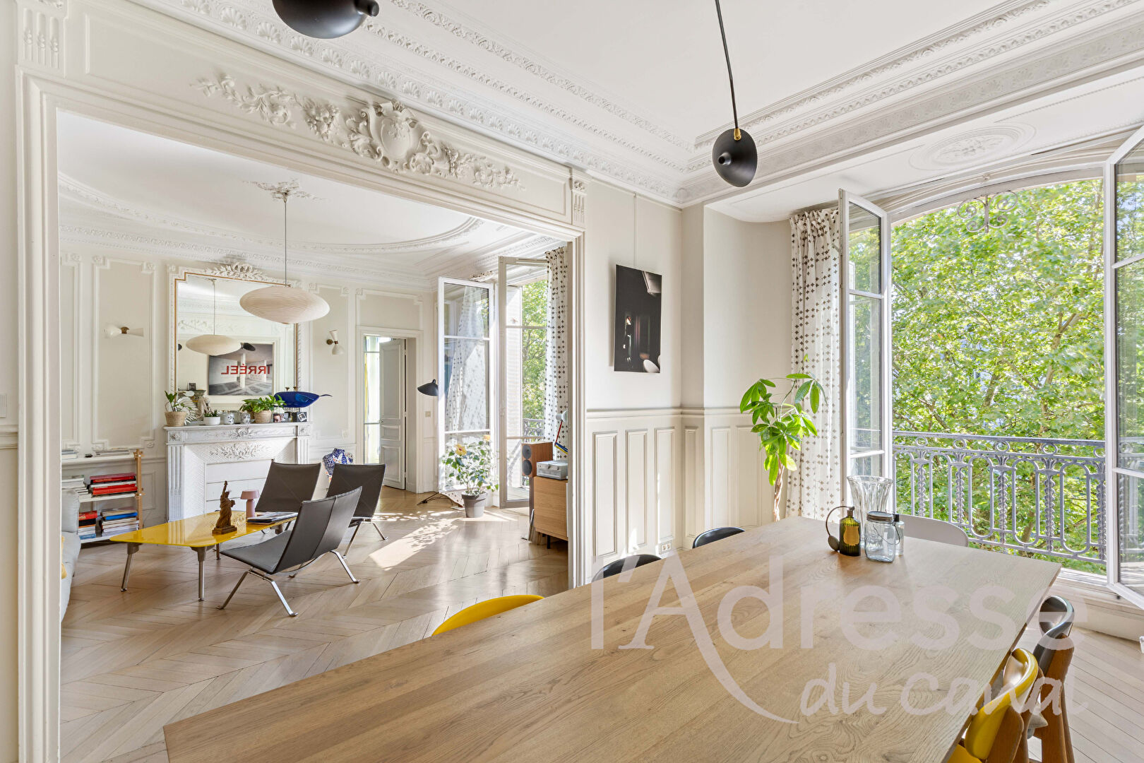 Appartement PARIS (75010) 5 pièces 109.00 m²