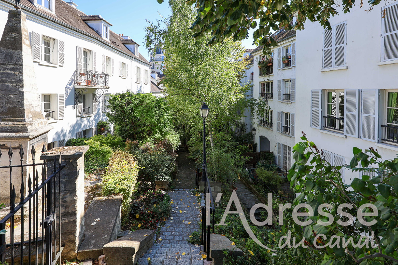 Appartement PARIS (75018) 3 pièces 89.43 m²