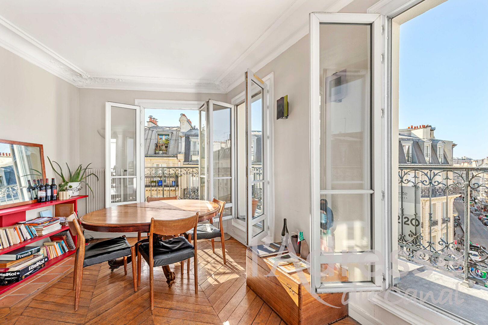 Appartement PARIS (75010) 4 pièces 65.14 m²