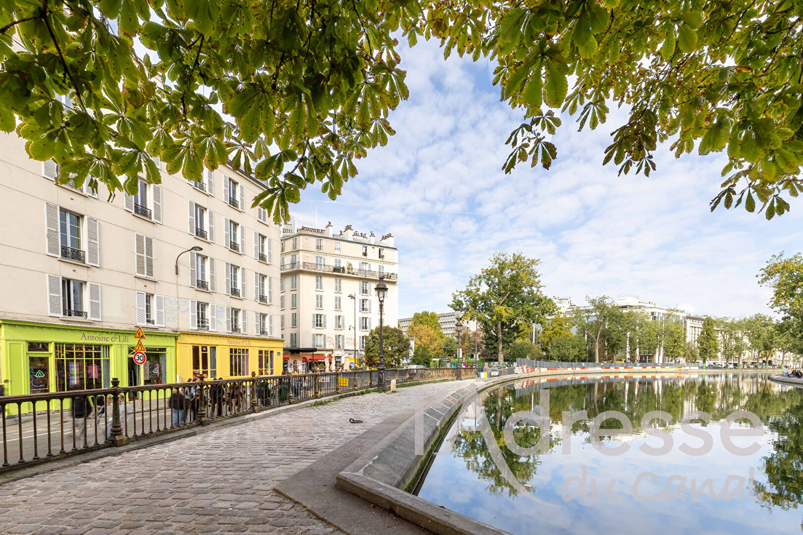 Appartement PARIS (75011) 2 pièces 59.00 m²